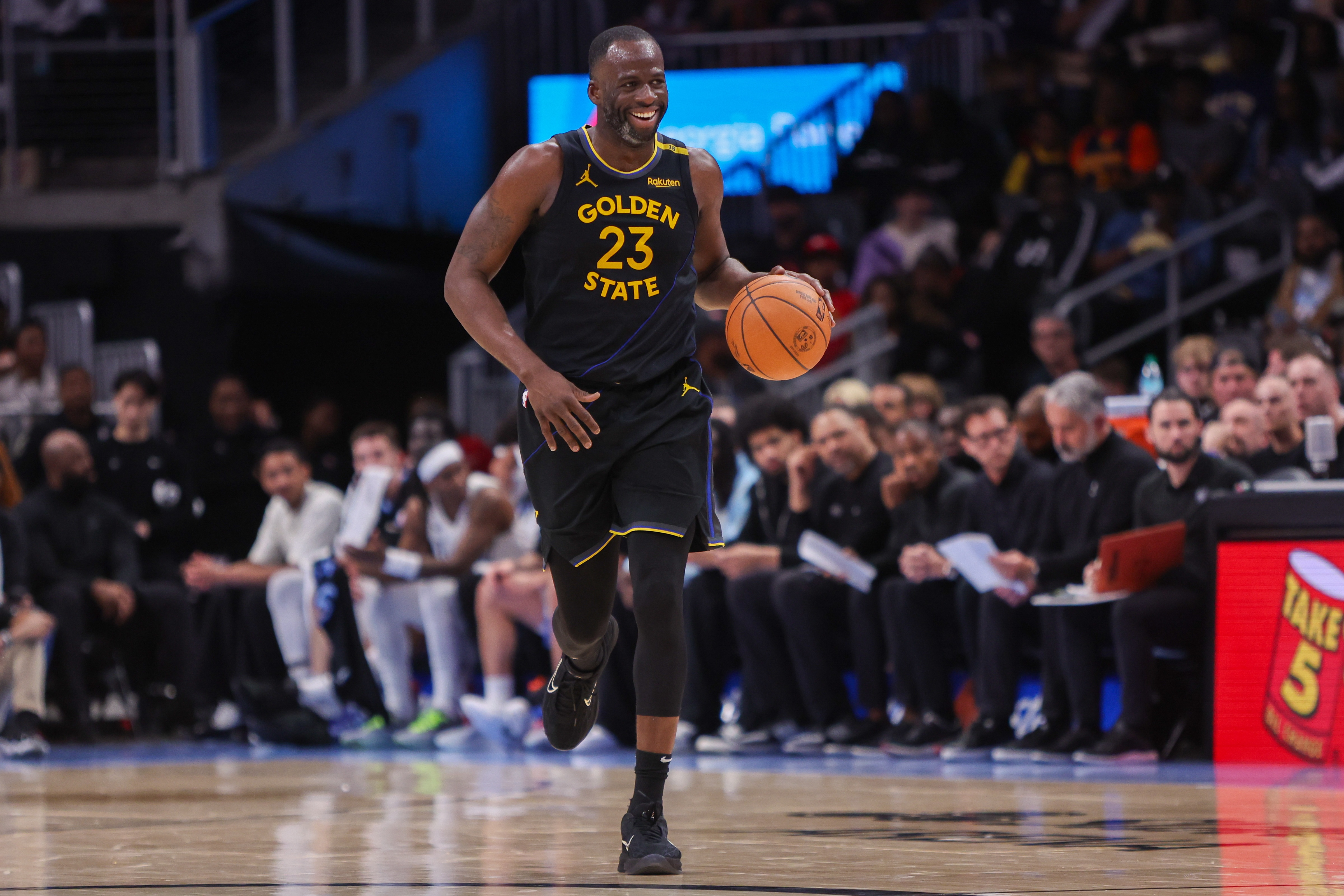 发好牌没问题！追梦半场三分5中1&4罚全中拿到7分4板 送6助~