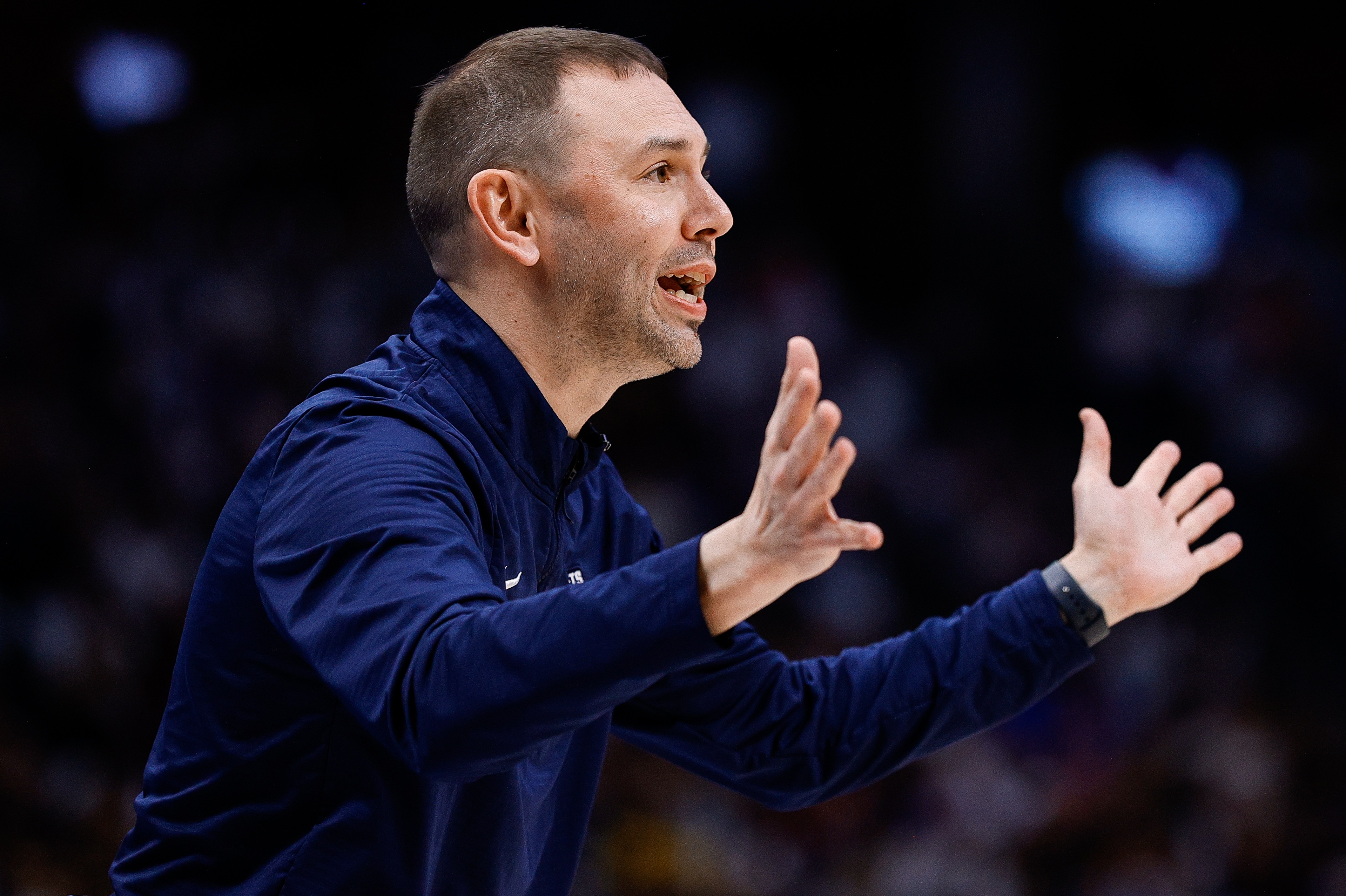 小阿德尔曼：我们今天做出了回应 我从队员们眼神里看到一些东西