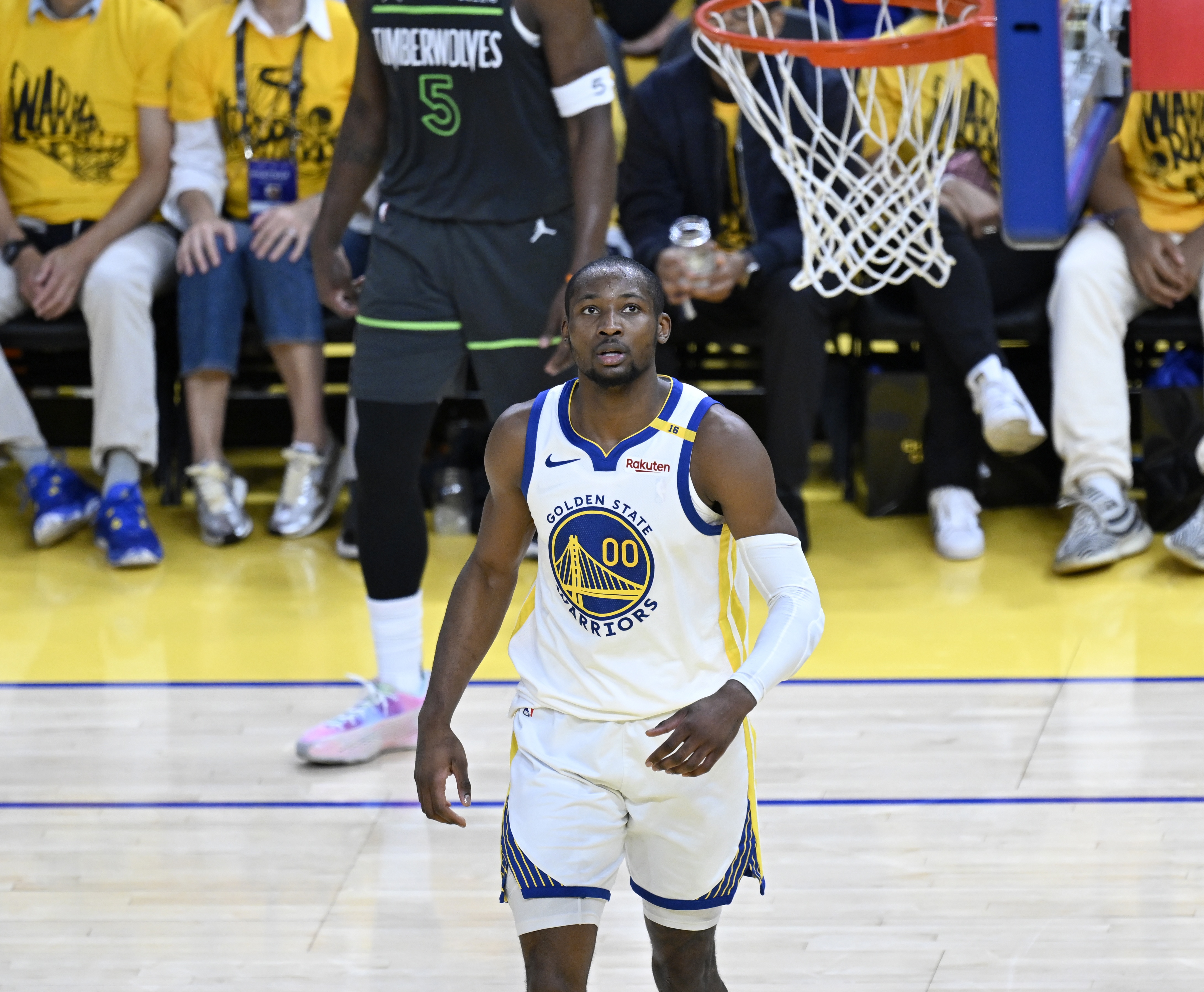 科尔：我和库明加关系非常好 他可能也在考虑是否要去其他地方